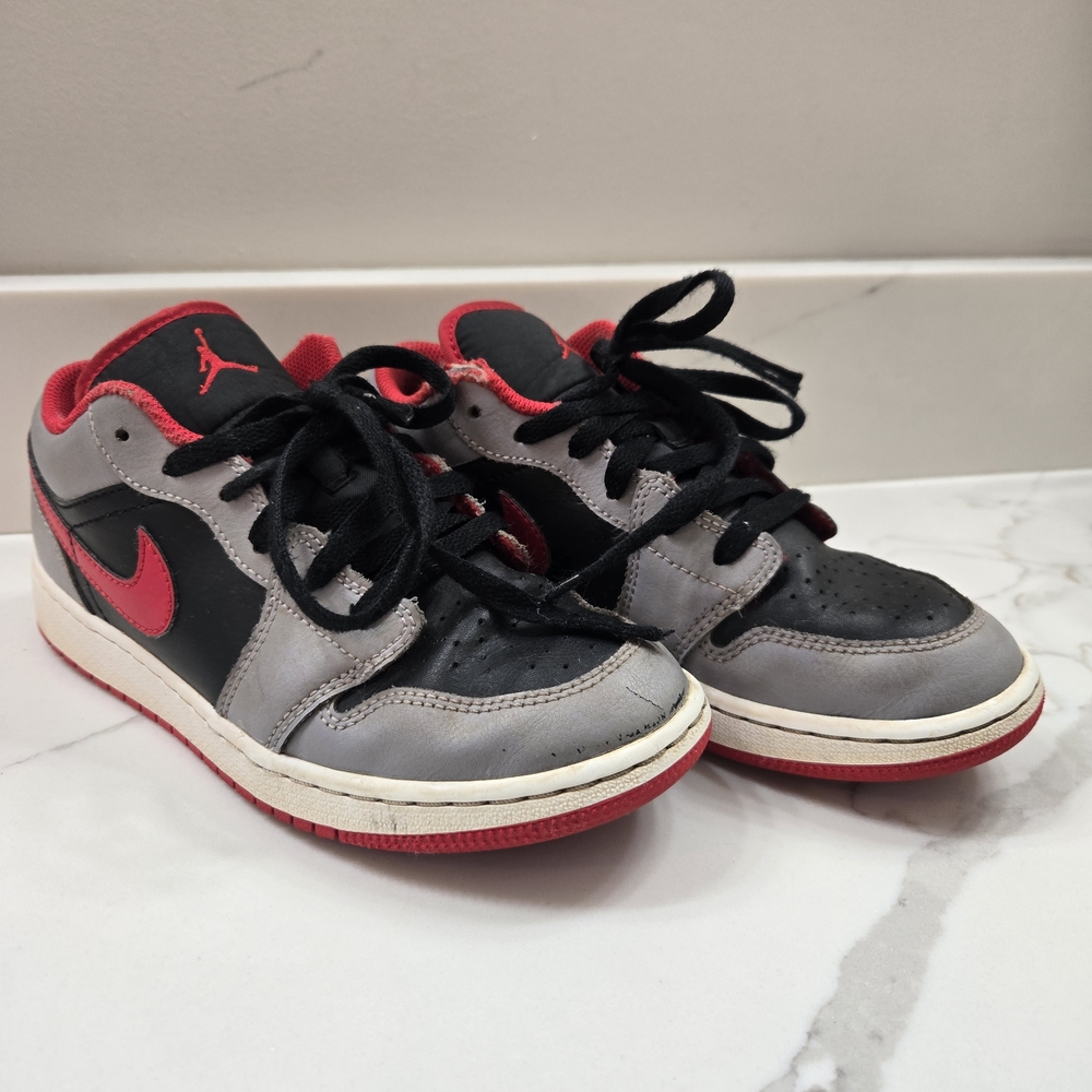 Jordan Kids Black Cement Gray Sneakers with Red Fire Accents Size 4.5